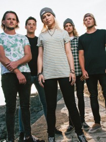 Tonight Alive 