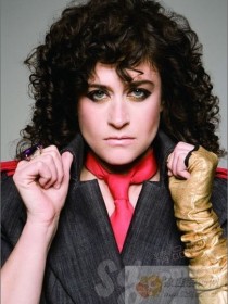 Peaches Merrill Beth Nisker 桃子