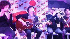 My Songs Know What You Did In The Dark(Light Em Up)