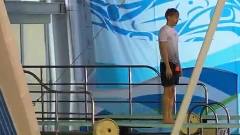 赤脚的朋友们 银赫跳水