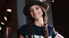 Miroase A Dragoste De-o Vara