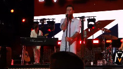 Maroon 5 - Moves Like Jagger