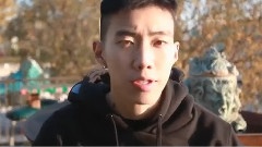 Singles杂志拍摄花絮采访