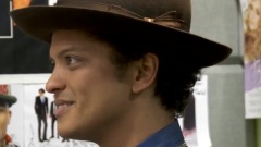 On Z100 New York 采访