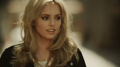 Hot Chelle Rae - Hung Up