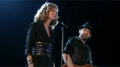 Adele - Chasing Pavements 51st Grammy Awards