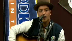 Bruno Mars - Billionaire