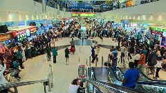 Dubai Airports Flash Mob