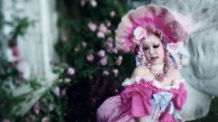 私の薔薇を喰みなさい