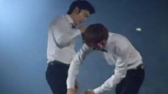 东海银赫互帮对方脱裤子