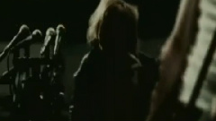 激しさと,この胸の中で络み付いた灼热の暗