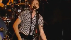 5 Colours In Her Hair