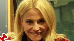 Can you Outstare Pixie Lott For 3 MINS