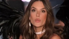 Victoria's Secret 2014 Focus On Alessandra Ambrosio