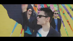 Uptown Funk & Lips Are Moving