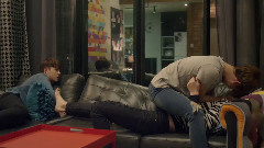 勋白沙发咚一分钟 慢放版