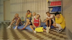 YeY Photo Shoot B Ver Cut