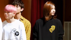 建大签售会 张嘴