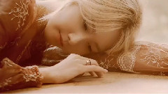 HIGH CUT magazing 允儿拍摄花絮