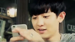 官推更新 18S预告灿烈相关视频一则