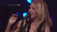 Ellie Goulding Live At Apple Music Festival 2015