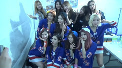 DIA At Dream Festival Backstage With EXID Cut