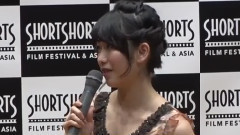 横山由依登场 魚船の光 记者会(2)