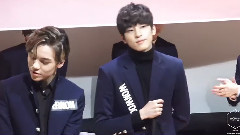 建大钟路签名会 表情管理