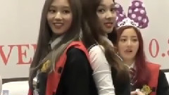 粉丝签售会TWICE SANA Higher Than NAYEON Nice