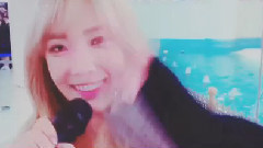 Tiffany Instagram更新Taetiseo Cut