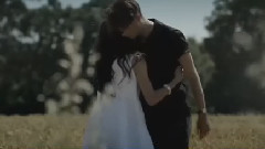 L'Amour Toujours 2015