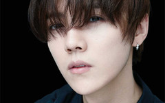 智族GQ 12月刊封面影像(下)