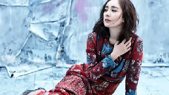 Cover Star:杨幂期待更好角色 杂志<优家画报>拍摄花絮