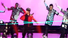 易烊千玺 Solo TURN UP THE MUSIC