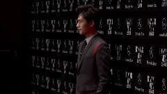 2015芭莎男士年度人物颁奖盛典 杨洋红毯部分