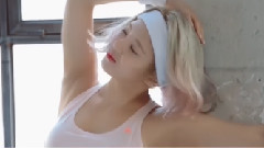 Cosmopolitan 1月号 封面 拍摄花絮