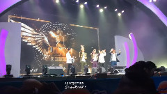 UNIQ一周年北京见面会开场介绍