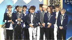 全球韩流新秀 - 第5届Gaon Chart K-POP Awards 现场版 16/02/17