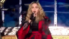 东张西望 麦当娜演唱会第一场报道