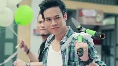 รักหมุนติ้ว