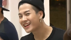 一只吃吃吃吃货王嘉尔