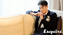 < ESQUIRE君子时代 >三月号封面人物:霍建华 侧拍花絮