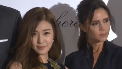 'Victoria Beckham,连大妈都要嫉妒的名品身材你真的是孩儿他妈吗?'