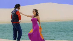 电影<宝莱坞机器人之恋>片段