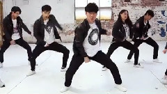 音悦stage,舞蹈视频,模仿翻唱 - Call Me Baby (MV模仿)