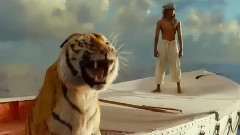 电影<少年派的奇幻漂流>精彩片段1