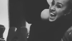 Ins更新:It's Nice To Feel Like A Kid Again