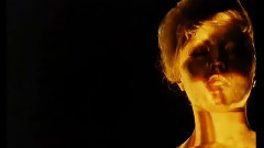 影史50个最伟大电影片头<金手指>片头