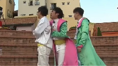 神奇的躲藏术使在石懞智逃过一劫