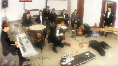 帅气钢琴王子Nichkhun